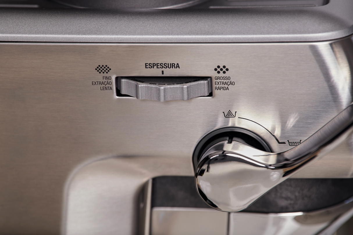 Breville Barista Express Impress Espresso Machine
